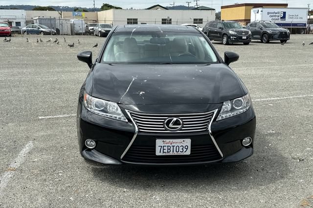 Used 2015 Lexus ES 350 w/ Premium Package FWD image 3