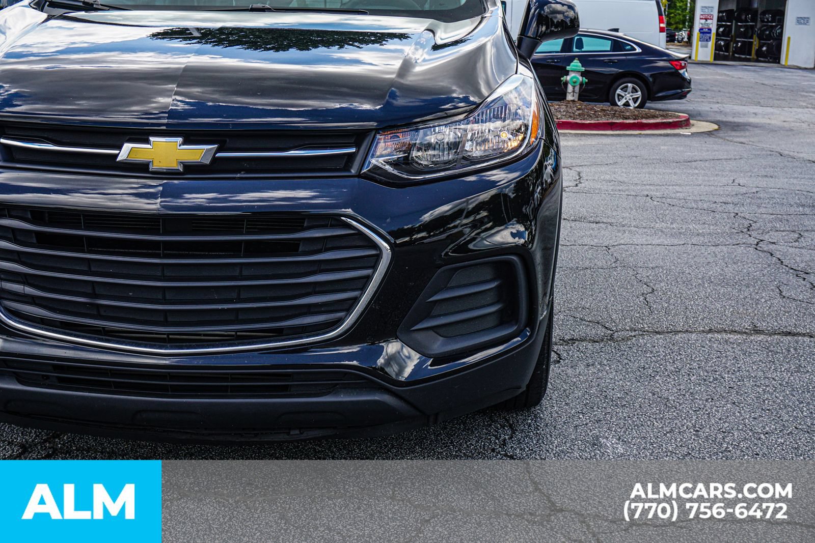 Used 2022 Chevrolet Trax LS w/ Tint and Cruise Package FWD image 17