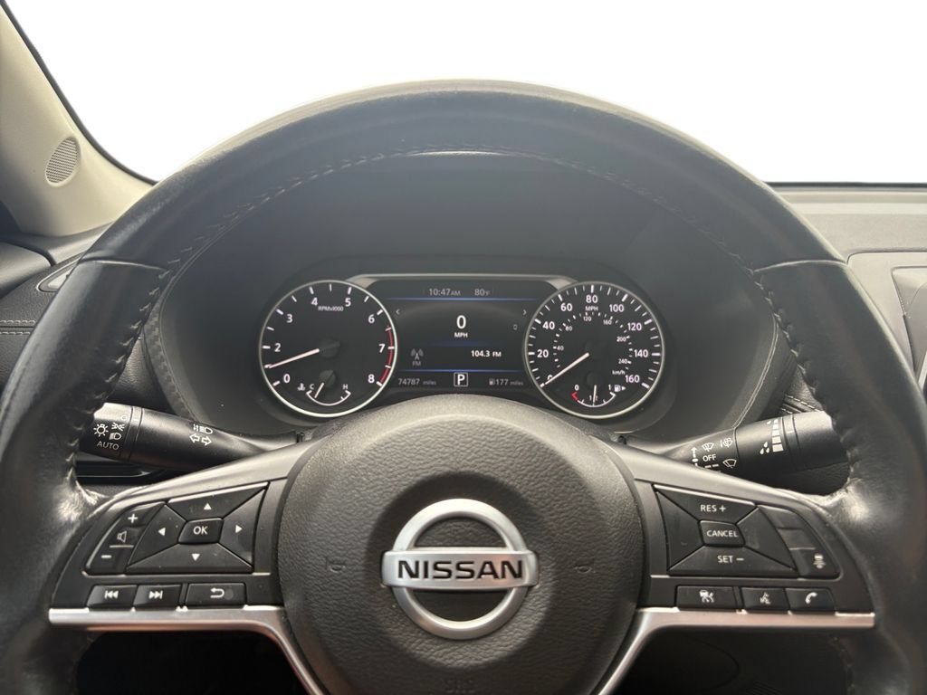 Used 2023 Nissan Sentra SV FWD image 16