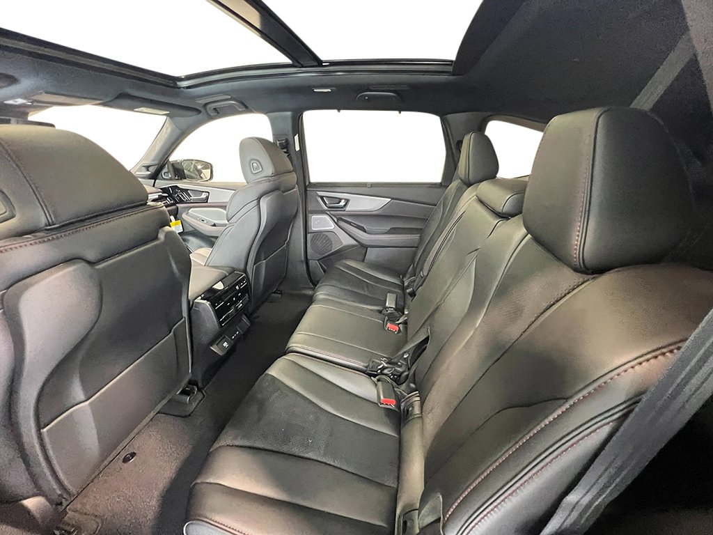 Used 2026 Acura MDX A-Spec AWD/4WD image 31