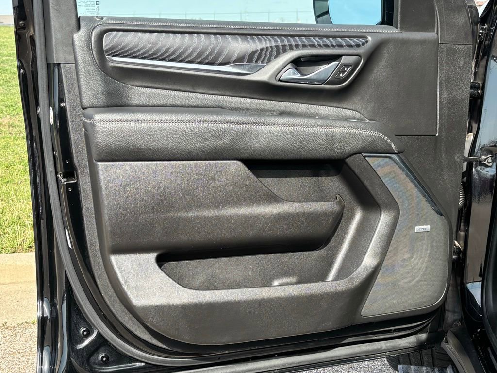 Used 2021 GMC Yukon XL Denali w/ Denali Ultimate Package image 31