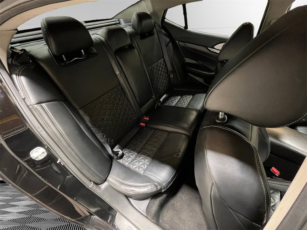 Used 2023 Nissan Maxima Platinum image 19