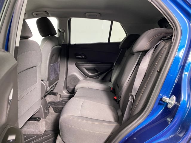Used 2020 Chevrolet Trax LT AWD/4WD image 26
