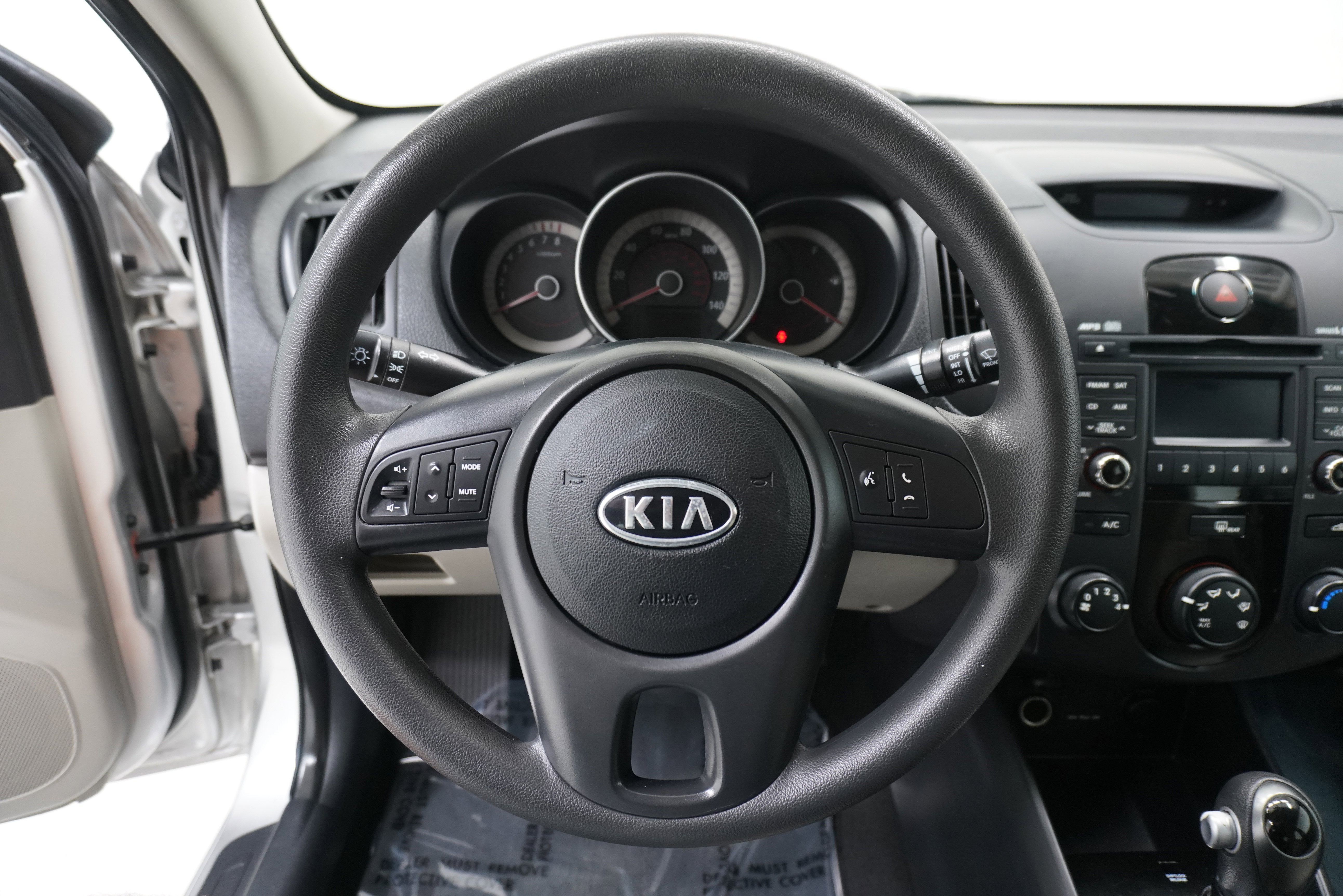 Used 2012 Kia Forte LX image 14