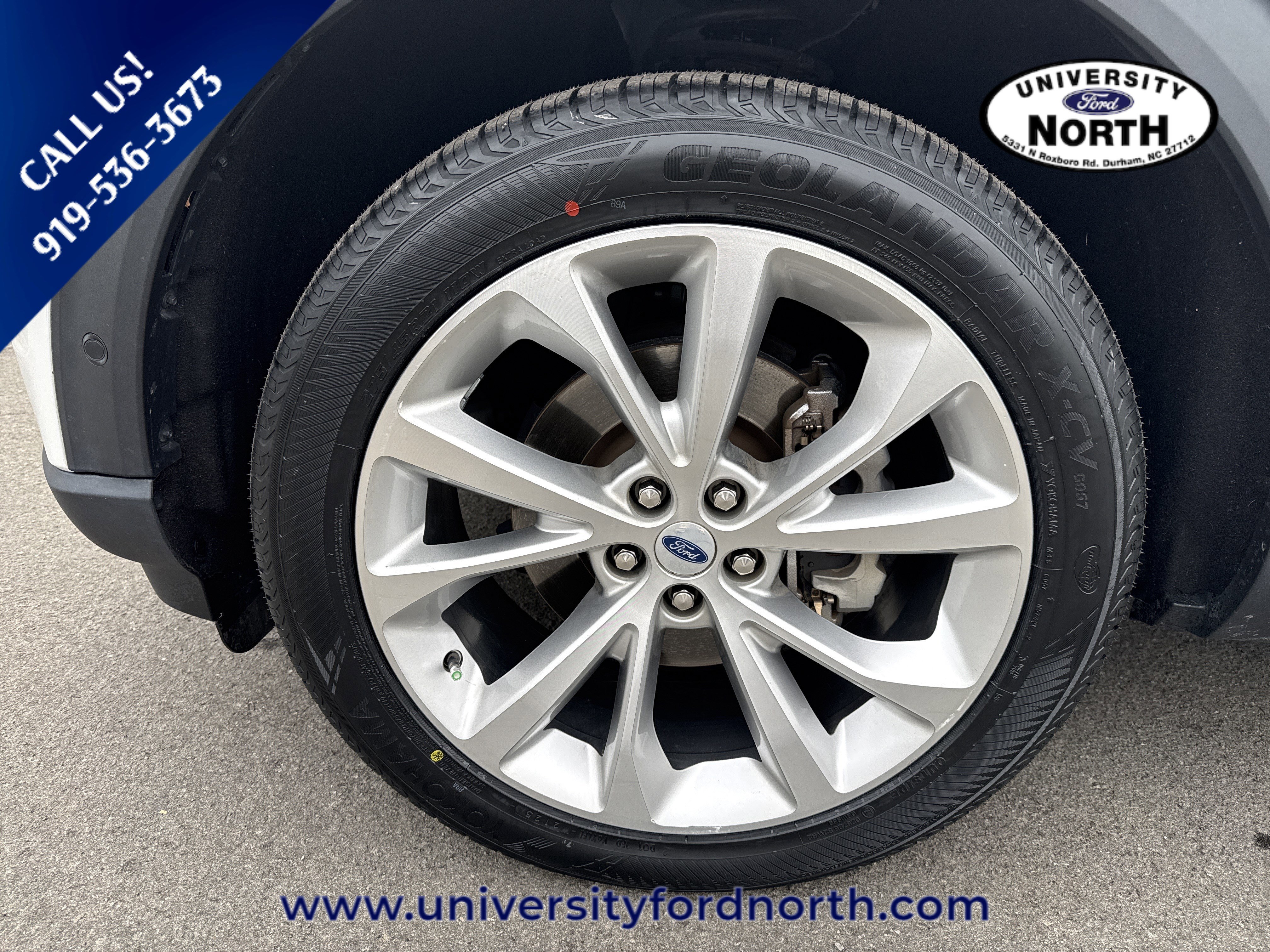 Used 2023 Ford Explorer Platinum w/ Technology Package image 9