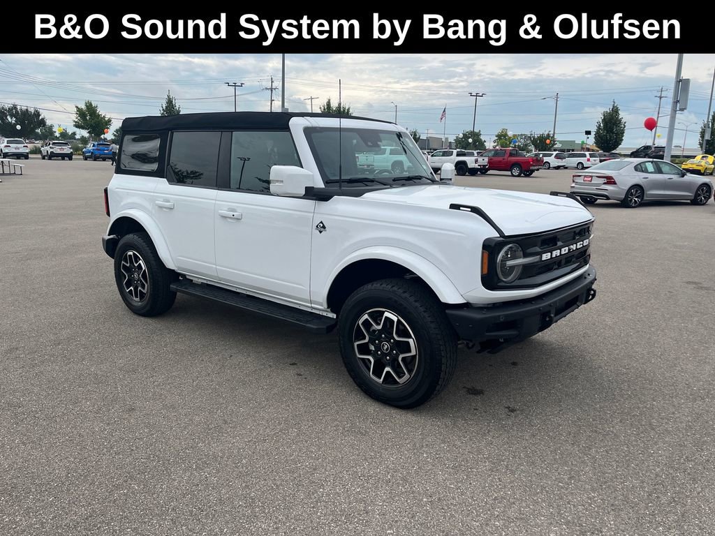 Used 2024 Ford Bronco Outer Banks image 9