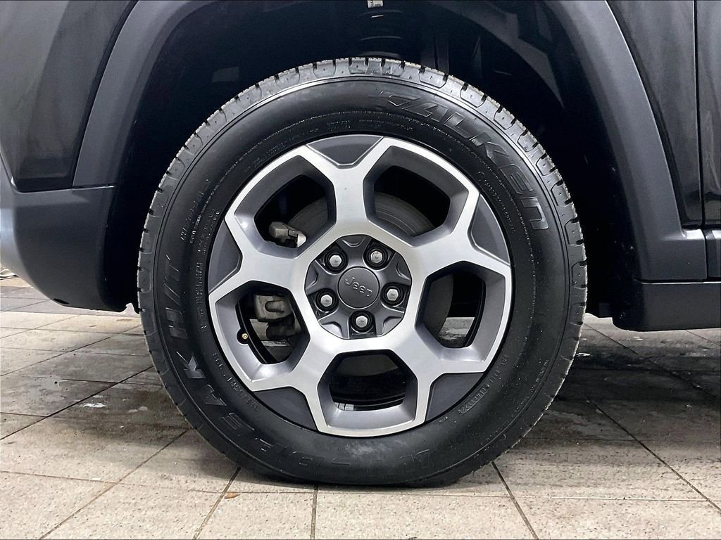 Used 2022 Jeep Compass Trailhawk AWD/4WD image 7