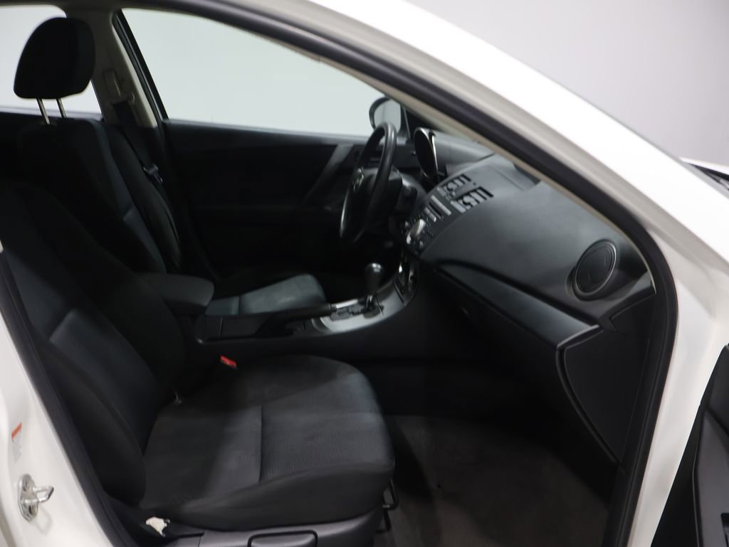 Used 2010 MAZDA MAZDA3 i Sport image 4