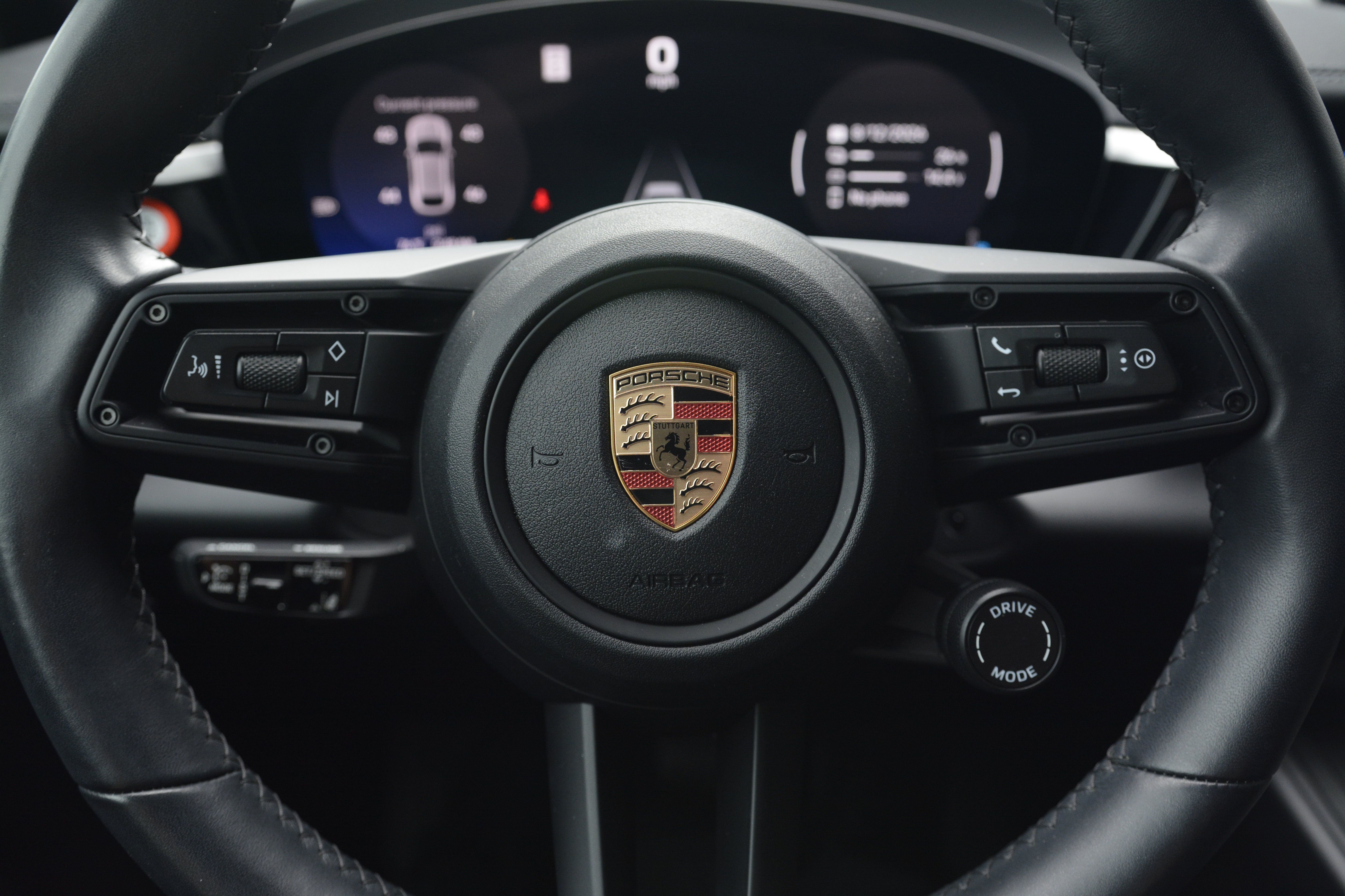 Certified 2024 Porsche Macan 4 Electric AWD/4WD image 16
