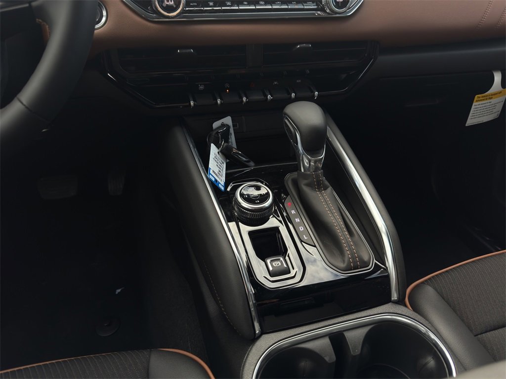 New 2026 GMC Canyon AT4 image 15