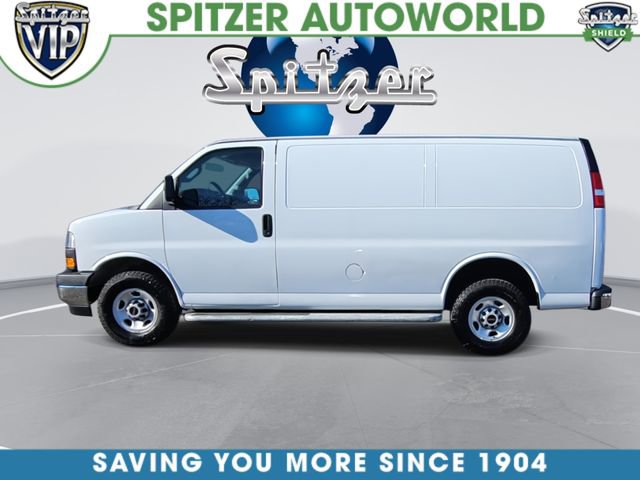 Used 2023 GMC Savana 2500 w/ Driver Convenience Package image 5