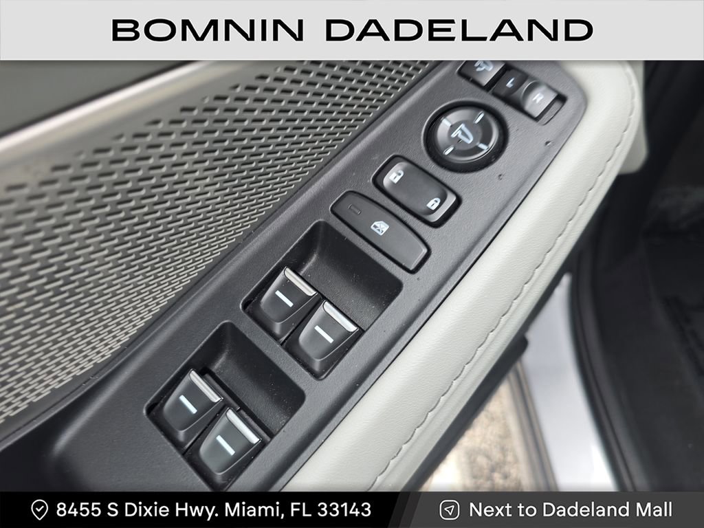 Used 2022 Acura MDX FWD w/ Technology Package image 12