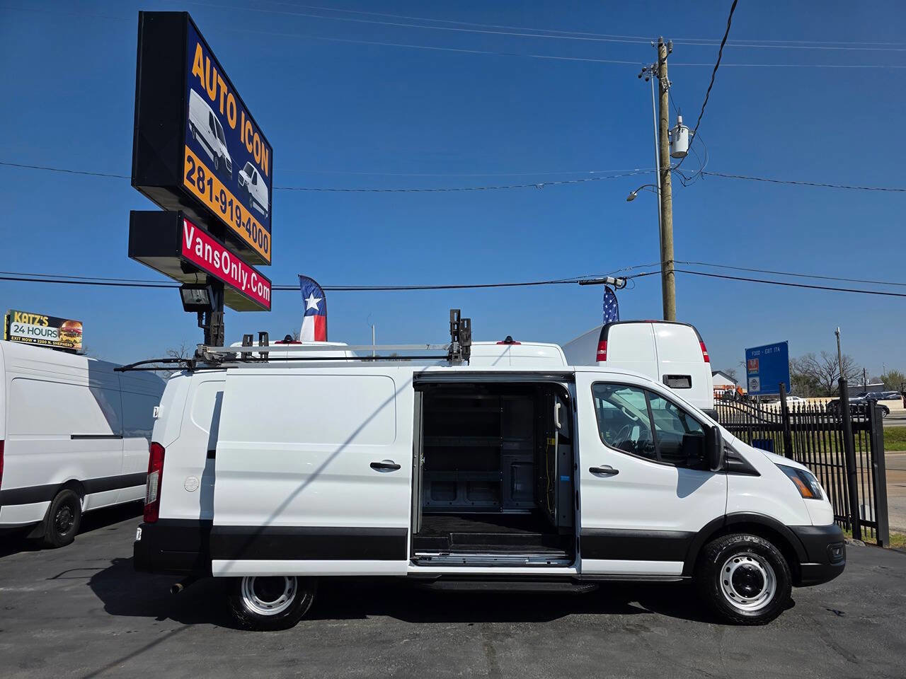 Used 2023 Ford Transit 250 Low Roof image 5