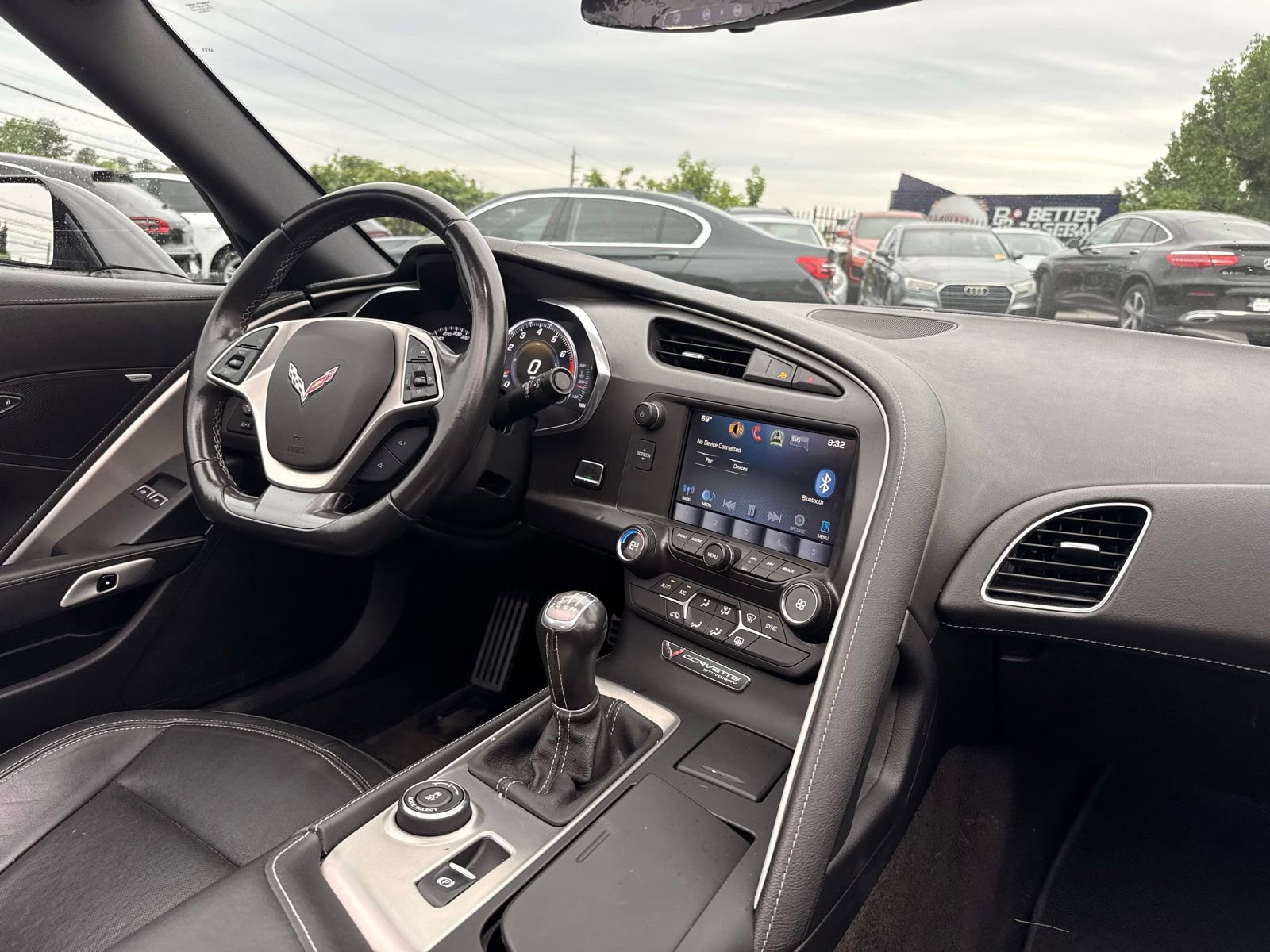 Used 2018 Chevrolet Corvette Stingray Coupe w/ 1LT RWD image 27