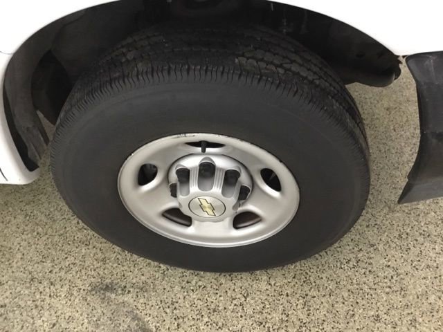 Used 2022 Chevrolet Express 2500 Extended w/ Driver Convenience Package image 18