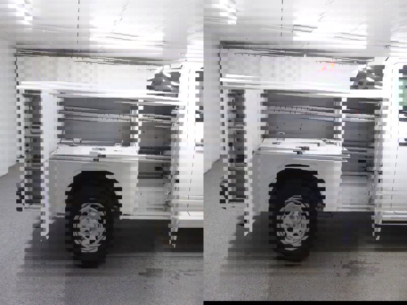 Used 2018 RAM 1500 Express image 19