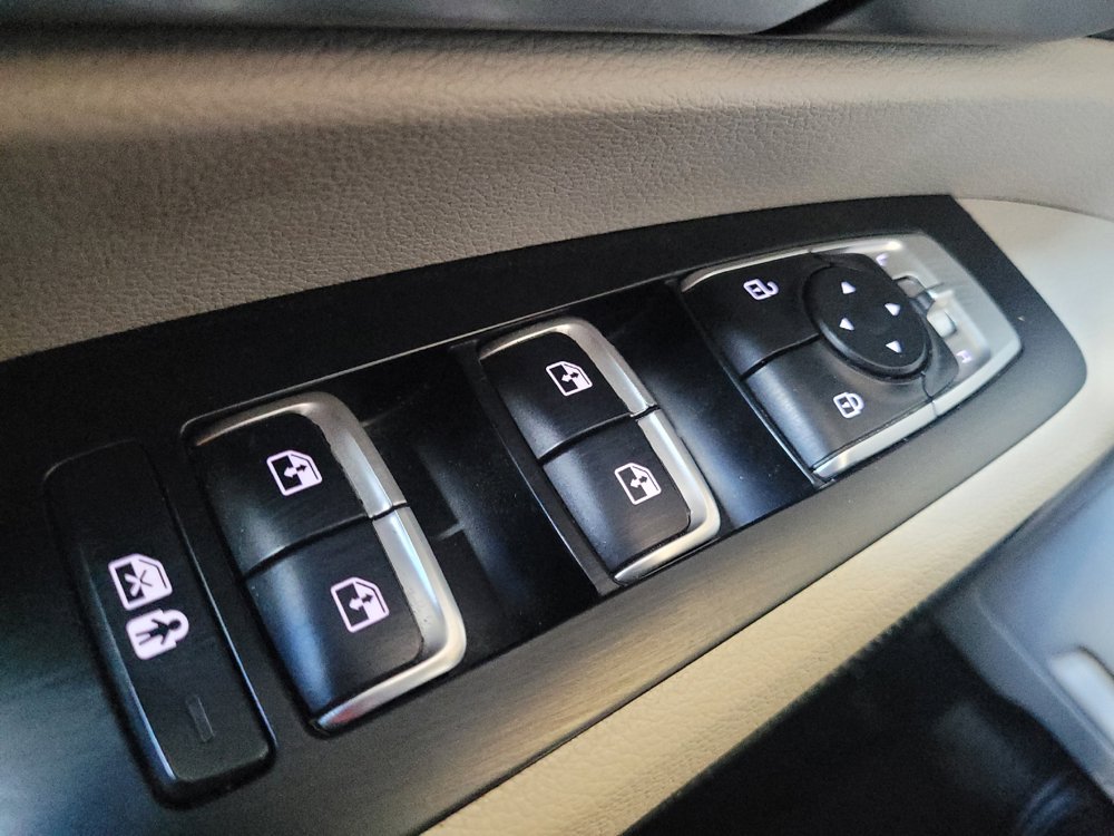 Used 2020 Kia Telluride S AWD/4WD image 27