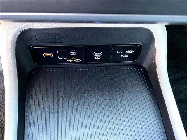 Used 2024 Hyundai Kona SE FWD image 28