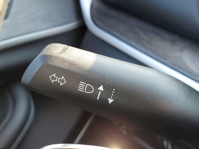 Used 2022 Jeep Grand Cherokee Limited image 17