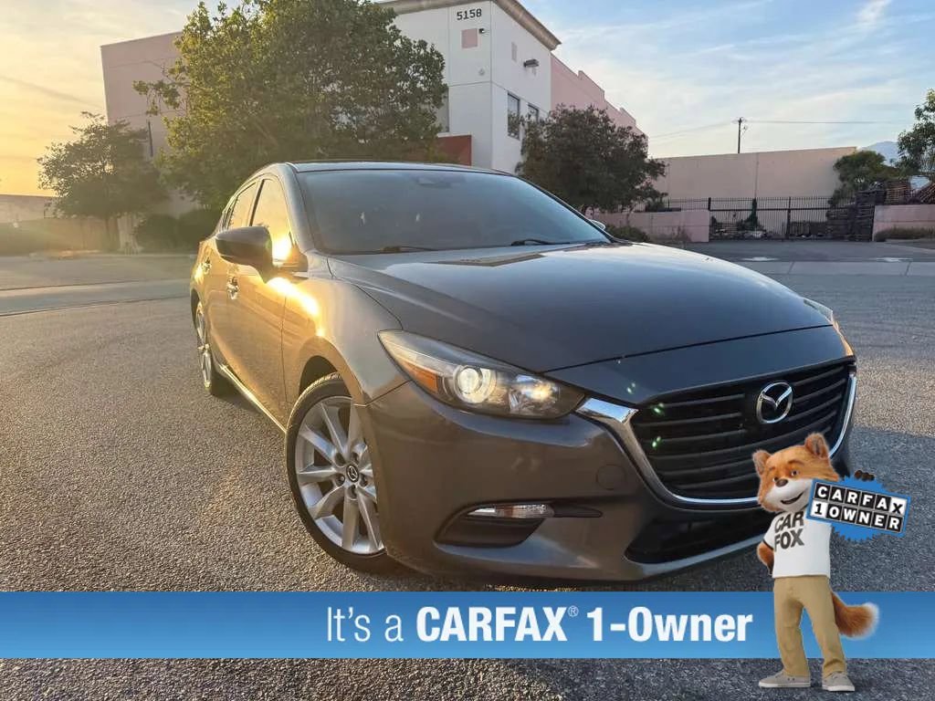 Used 2017 MAZDA MAZDA3 Touring FWD image 1