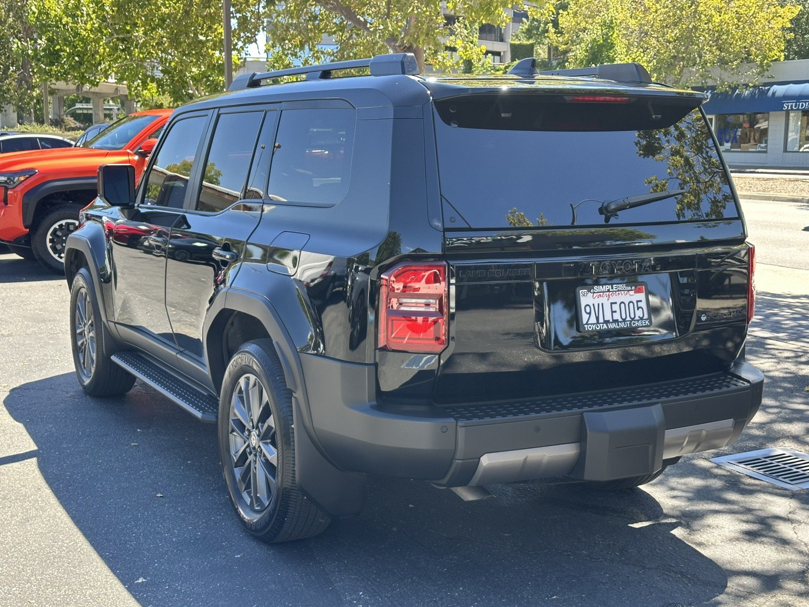 Used 2025 Toyota Land Cruiser w/ Premium Package AWD/4WD image 9