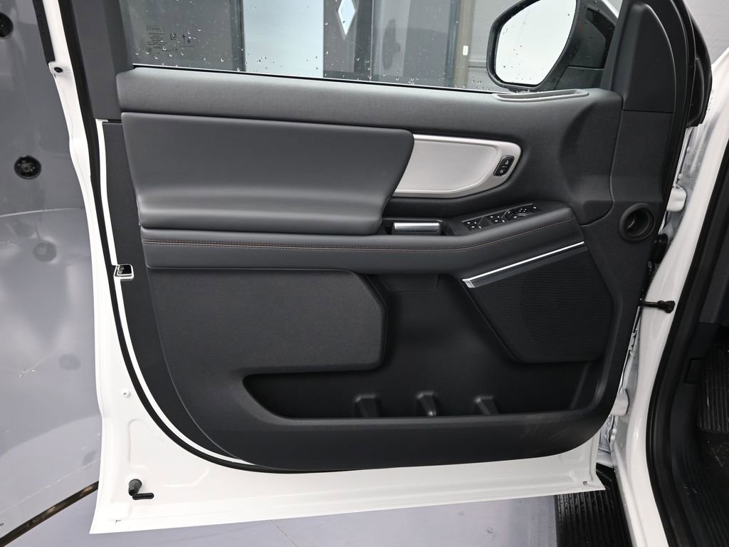 New 2025 Ford Expedition Max Active image 23