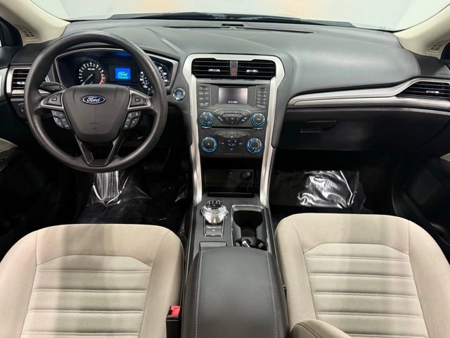 Used 2018 Ford Fusion S image 32