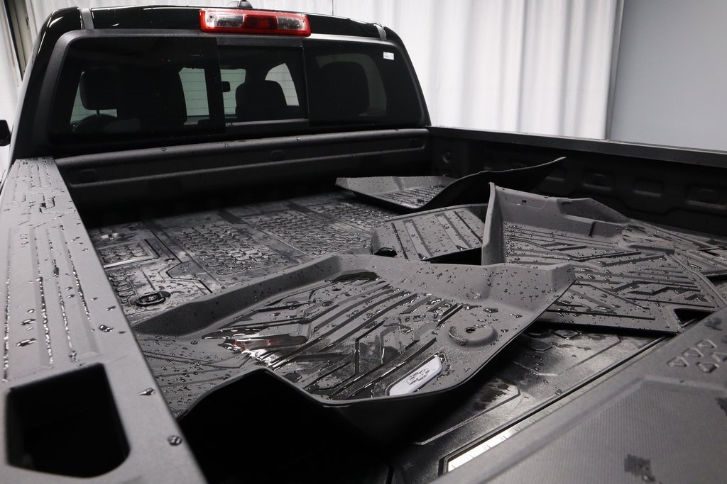 Used 2026 Chevrolet Colorado ZR2 w/ Technology Package image 19