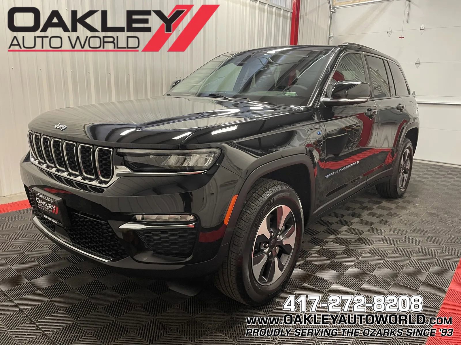 Used 2024 Jeep Grand Cherokee Limited 4xe image 1