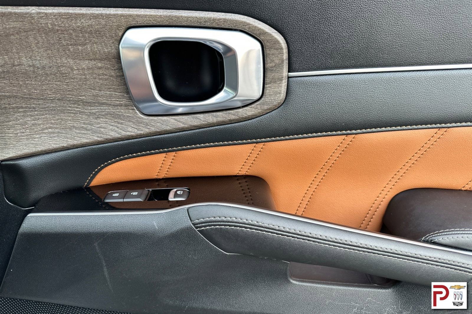 Used 2022 Kia Sorento SX Prestige w/ Rust Color Package image 23