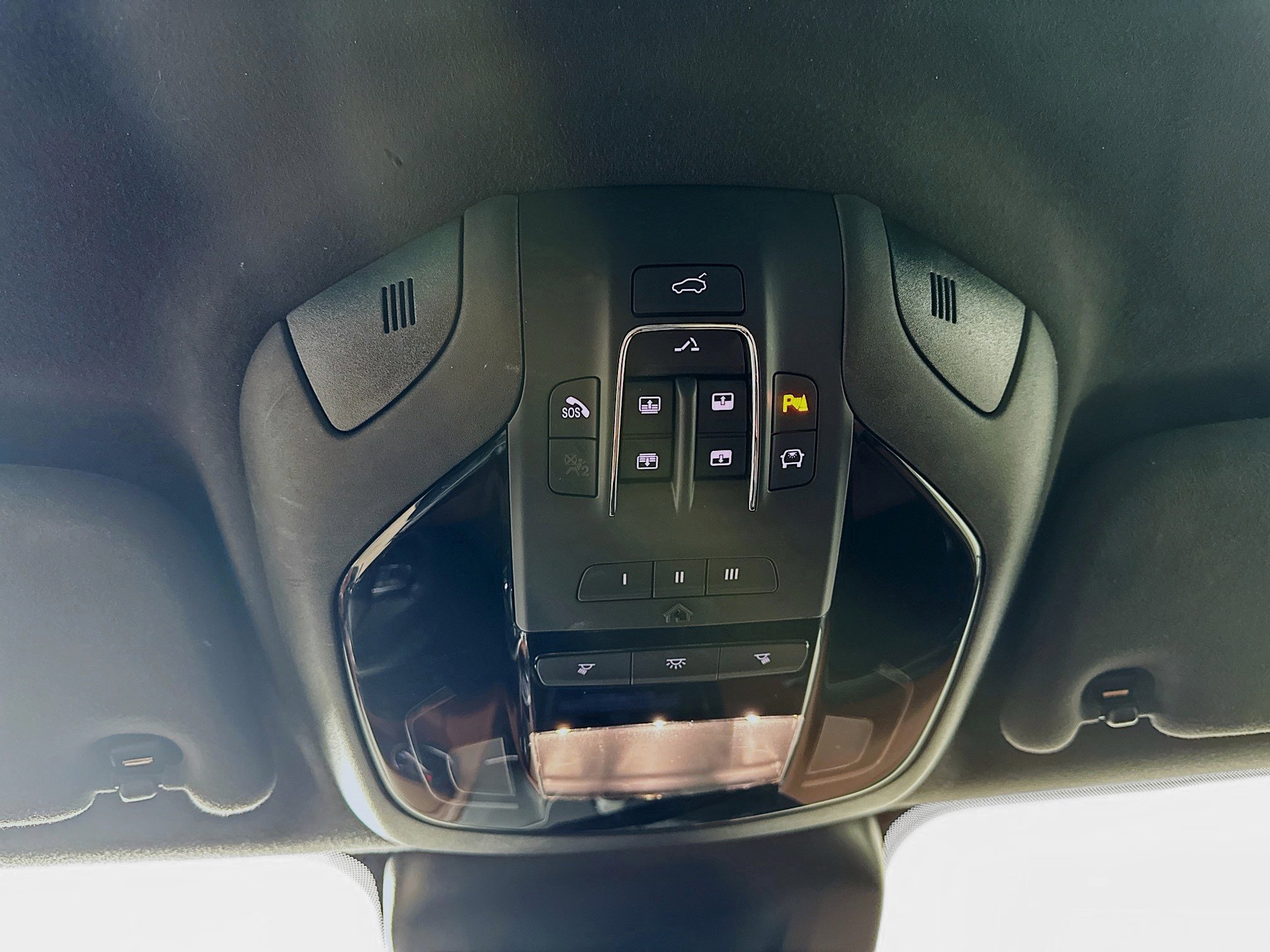 Used 2022 Maserati Levante GT image 29