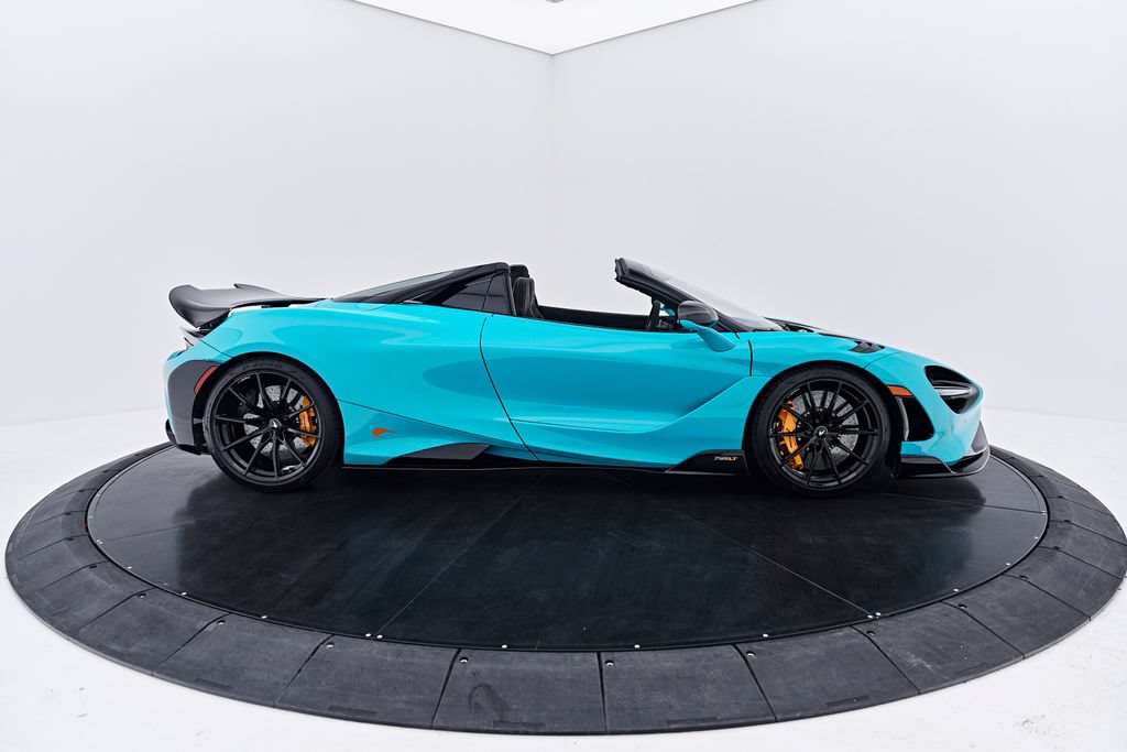 Used 2022 McLaren 765LT RWD image 31