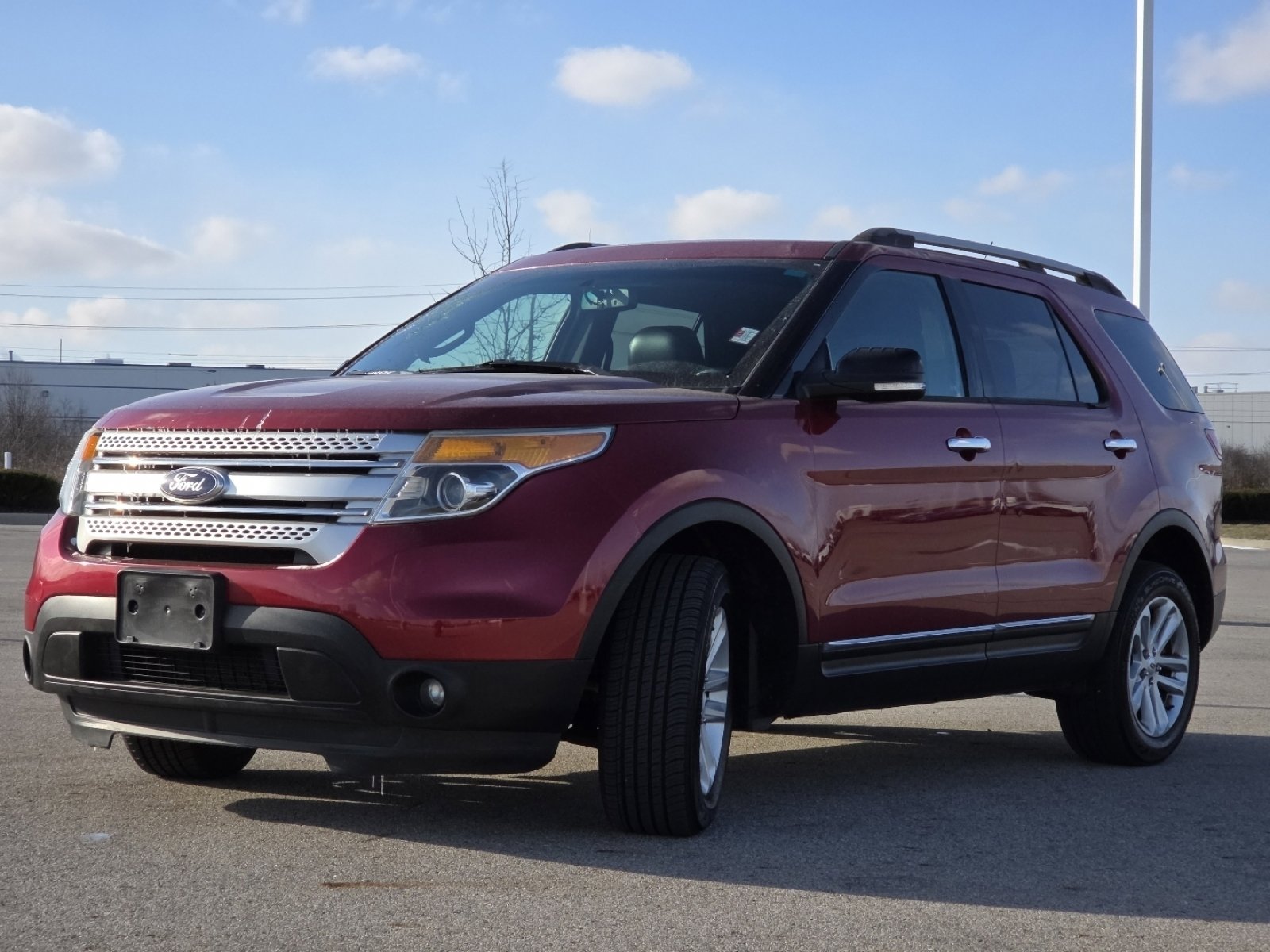 Used 2014 Ford Explorer XLT w/ Equipment Group 202A image 12