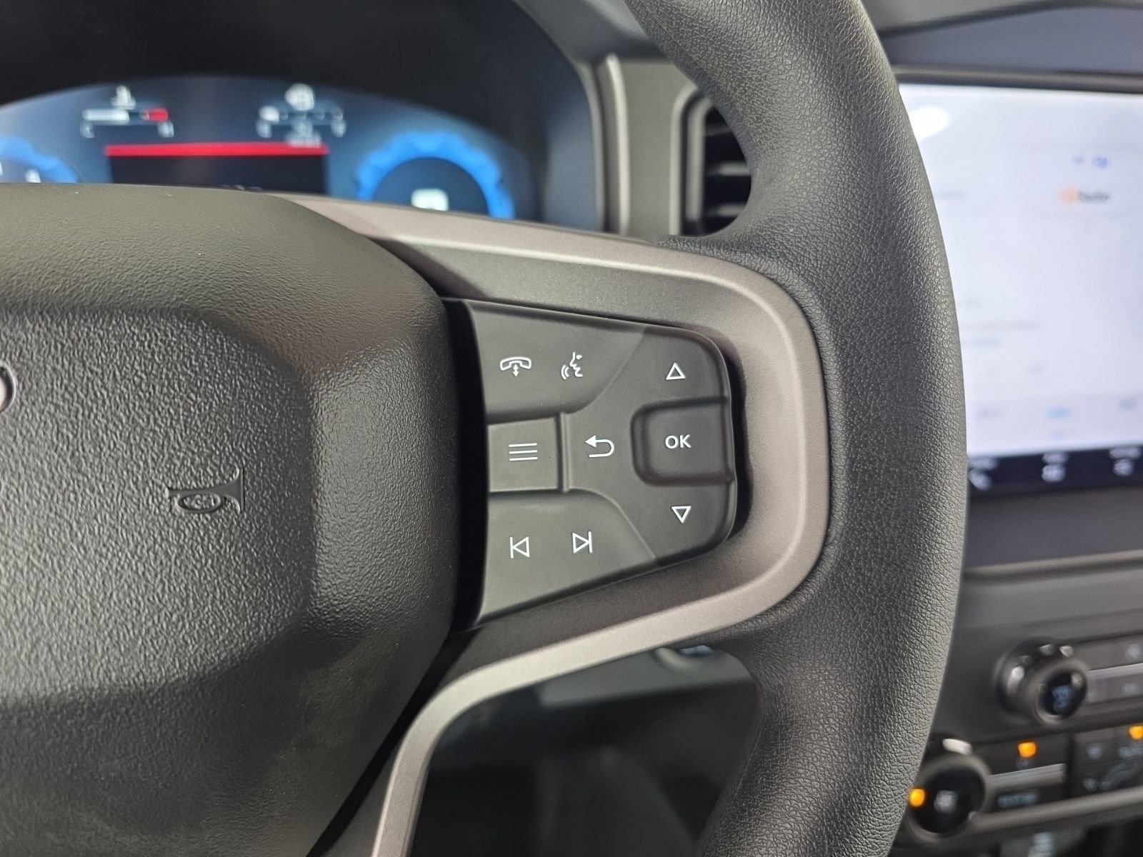 New 2025 Ford Bronco 4-Door image 14