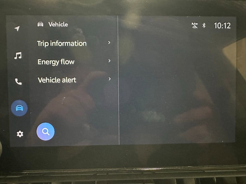 Used 2025 Toyota RAV4 XLE image 31