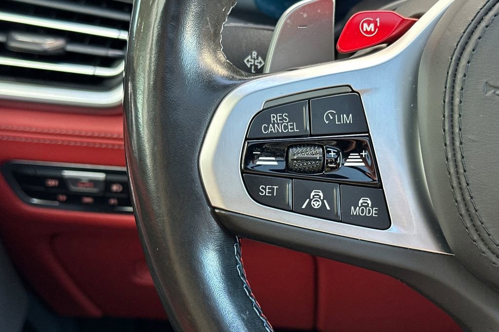 Used 2021 BMW X6 M w/ Executive Package image 28