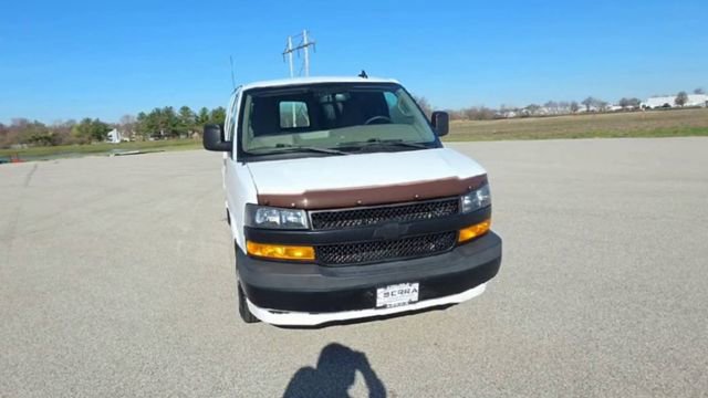 Used 2019 Chevrolet Express 2500 w/ Driver Convenience Package image 4