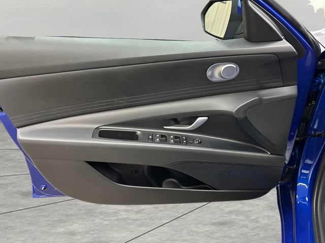 New 2026 Hyundai Elantra Blue image 10