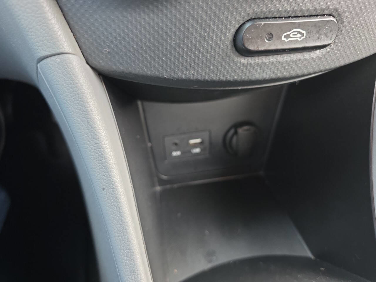 Used 2015 Hyundai Accent GS image 29