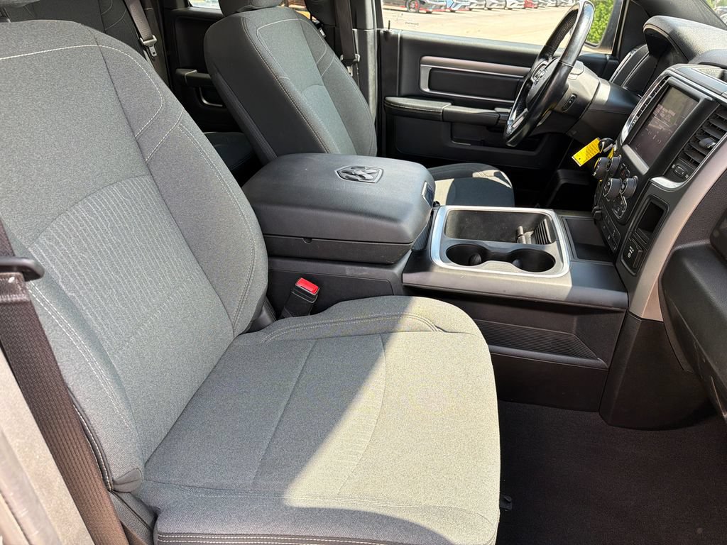 Used 2022 RAM 1500 Classic Warlock AWD/4WD image 13