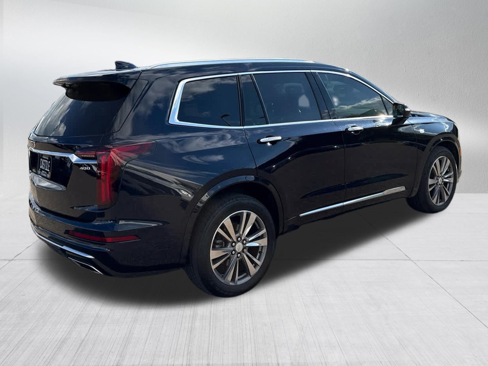 Used 2021 Cadillac XT6 Premium Luxury w/ Platinum Package AWD/4WD image 7