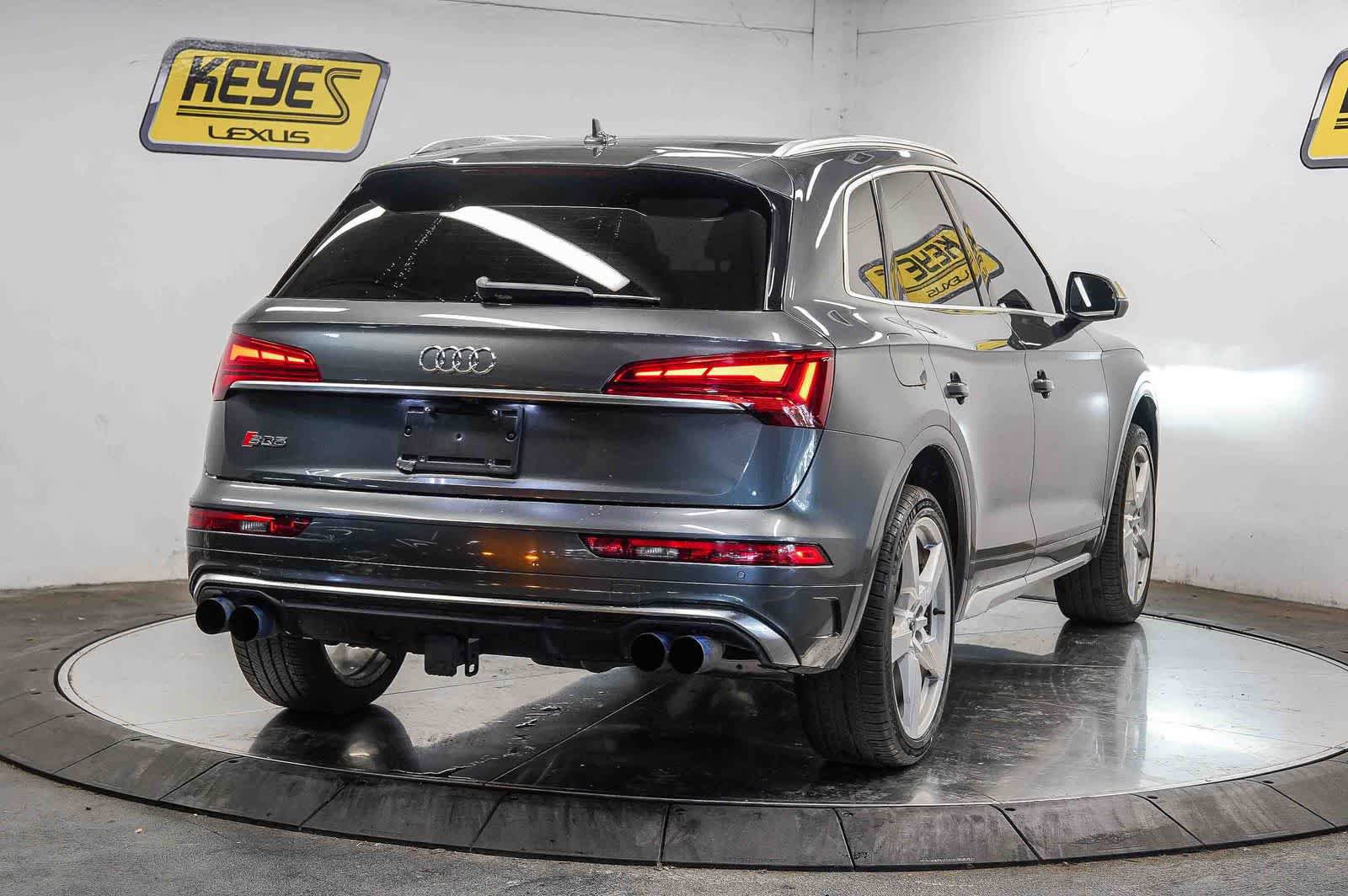 Used 2021 Audi SQ5 Premium Plus w/ Premium Plus Package AWD/4WD image 4