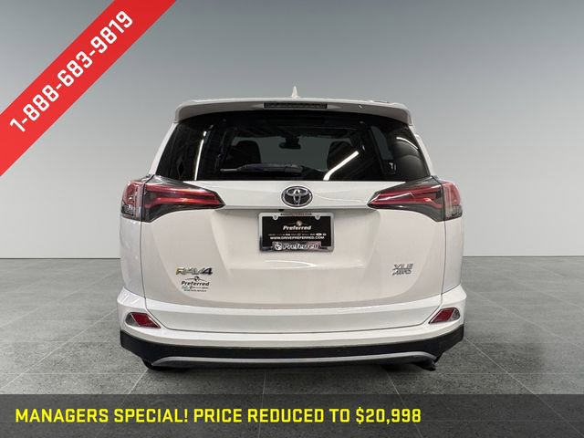 Used 2018 Toyota RAV4 XLE AWD/4WD image 24