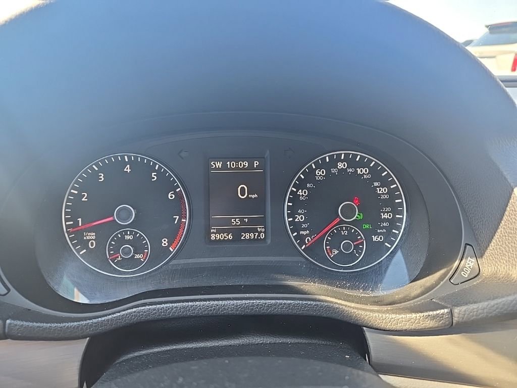 Used 2014 Volkswagen Passat 1.8T SE image 16