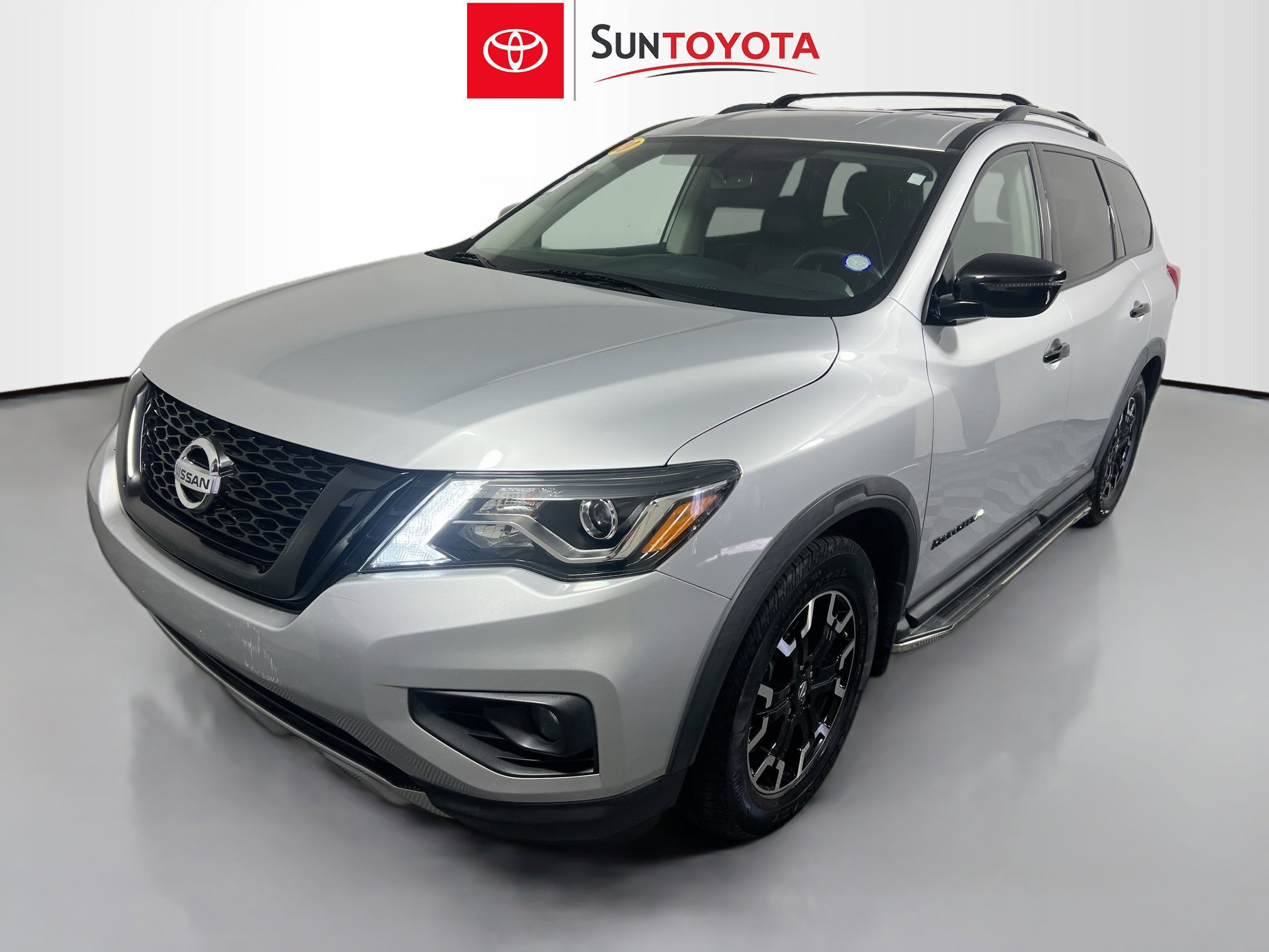 Used 2020 Nissan Pathfinder SV w/ Rock Creek Edition image 9
