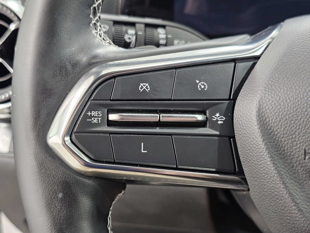 Used 2025 Chevrolet Equinox LT w/ Safety and Technology Package FWD image 30