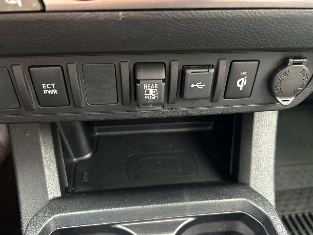 Used 2023 Toyota Tacoma TRD Off-Road image 25