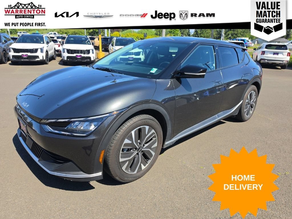 Used 2024 Kia EV6 Light AWD/4WD image 1