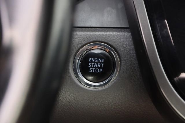 Used 2019 Toyota Camry SE w/ Audio Package image 15