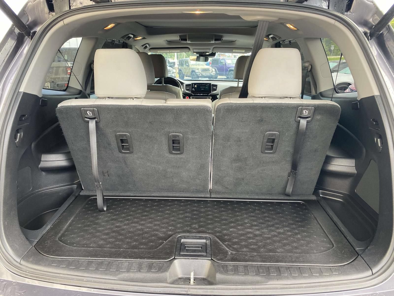 Used 2019 Honda Pilot Elite image 10